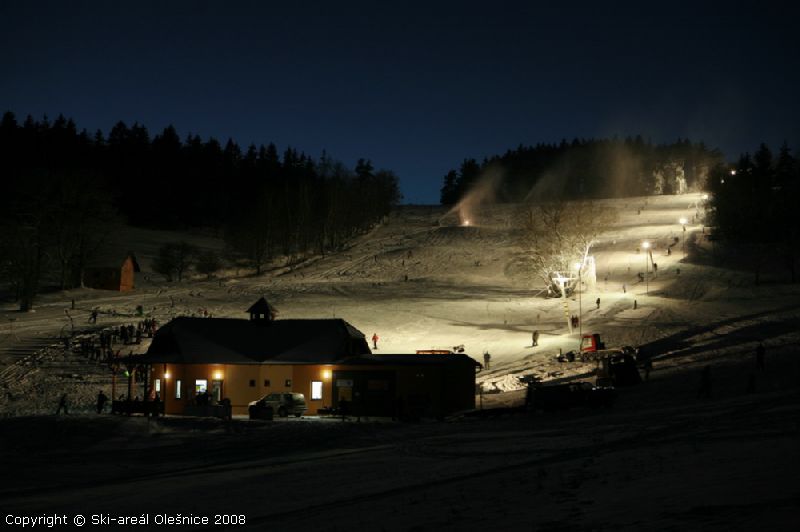 SKI - AREL OLENICE NA MORAV