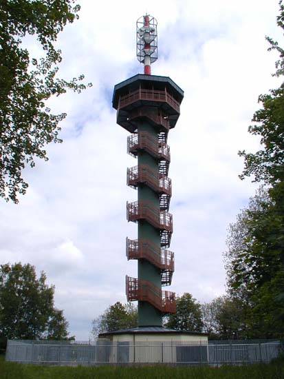 ROZHLEDNA NA SOKOLM VRCHU NAD DNEM